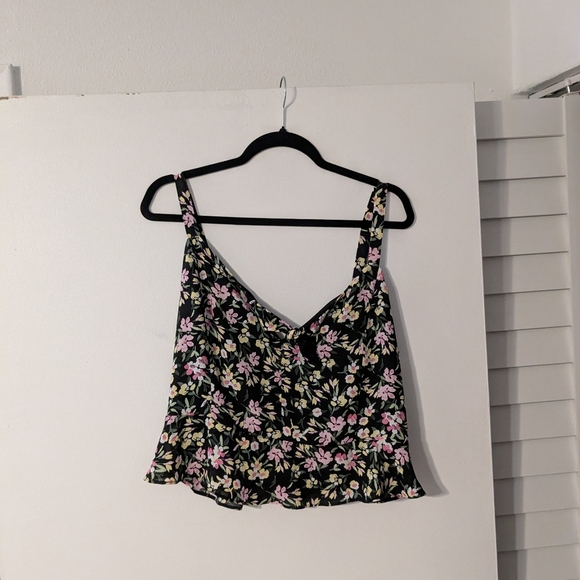 New Crop Tank Top Bar III Black and Pink Sleeveless Crop NWT - Picture 6 of 6